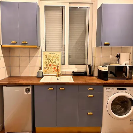 Casa Thisseos * Athens